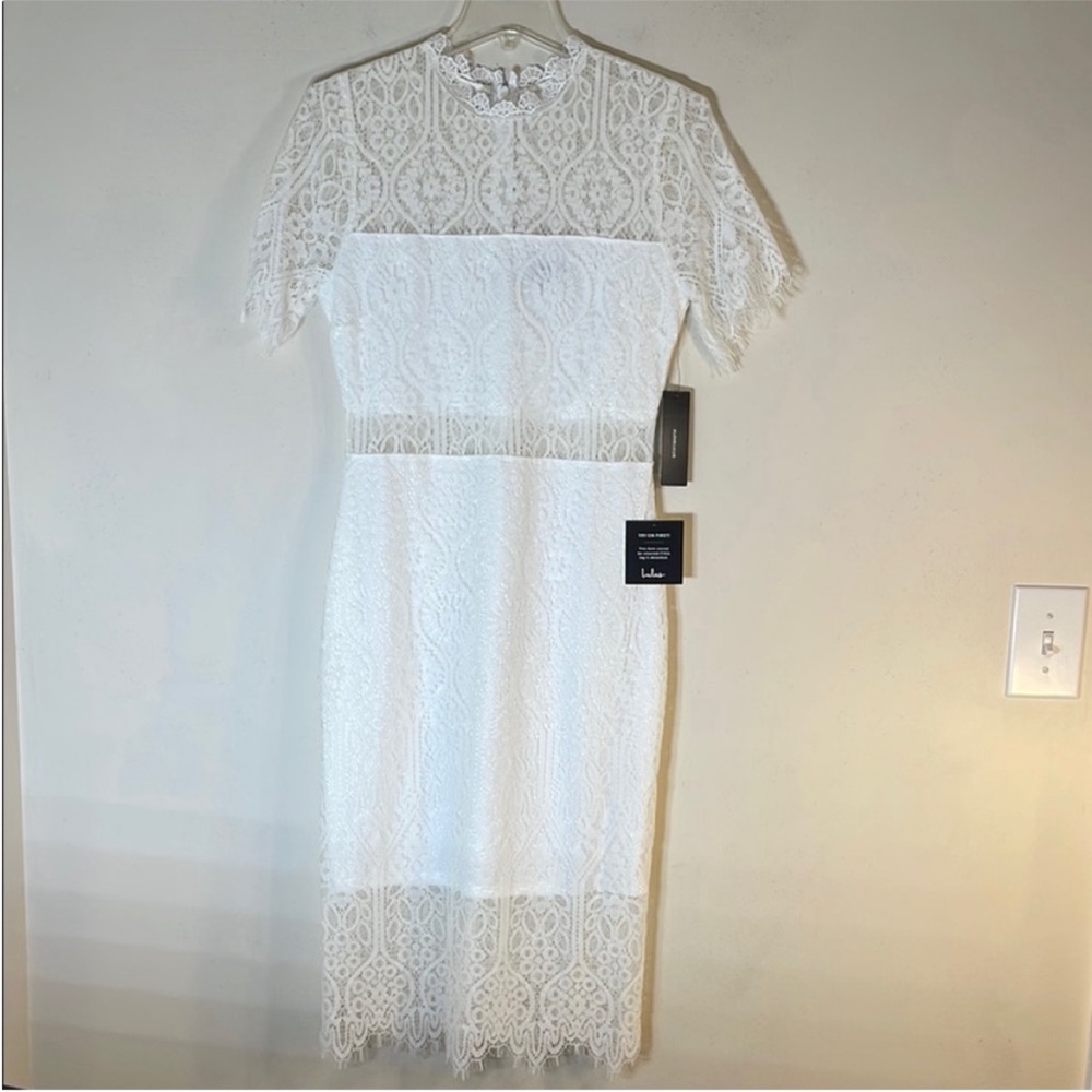 Lulu's Remarkable White Lace Midi Dress. Medium. NWT. - Picture 2 of 15